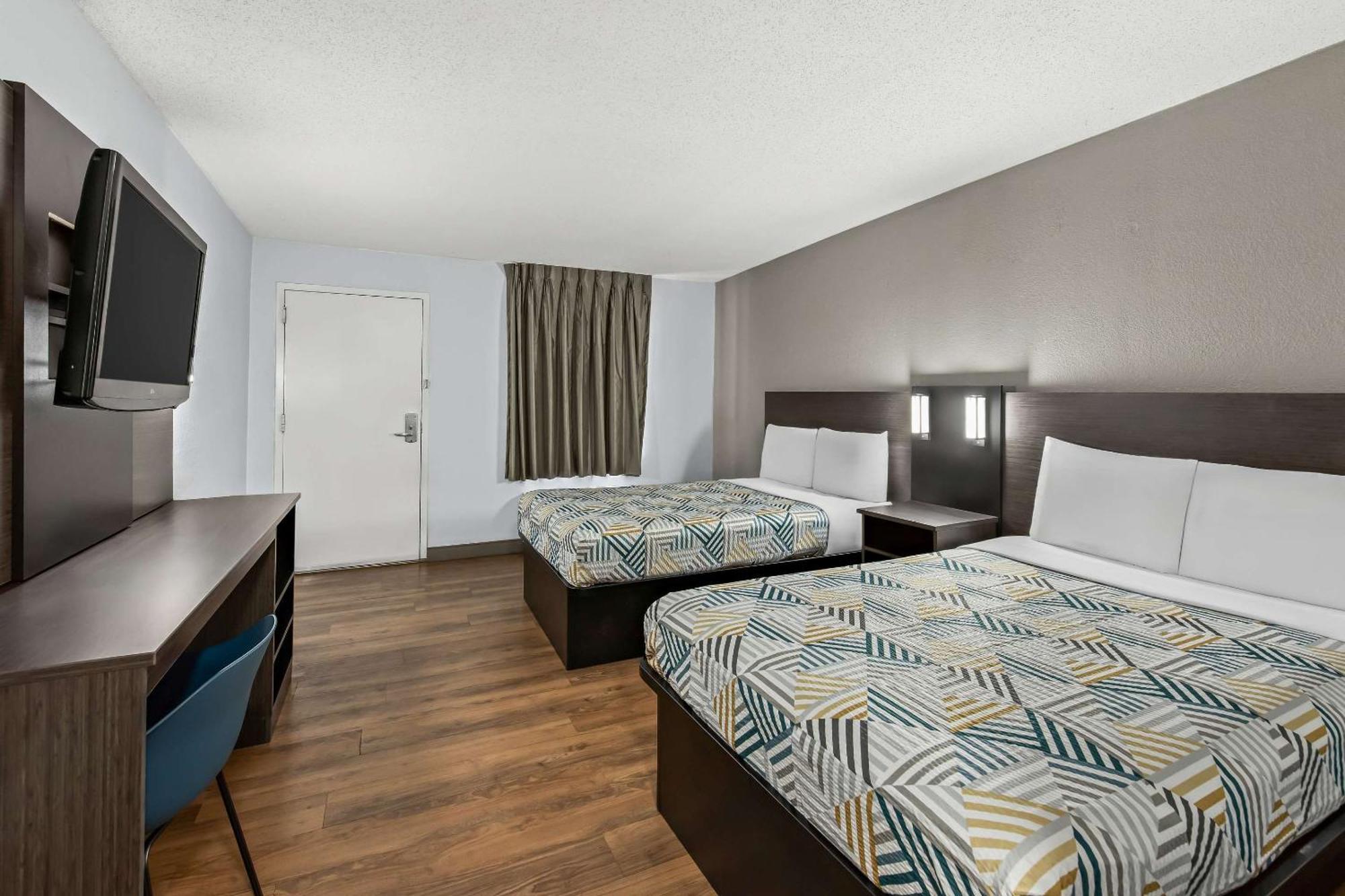 Motel 6 Lester - Philadelphia Airport Buitenkant foto