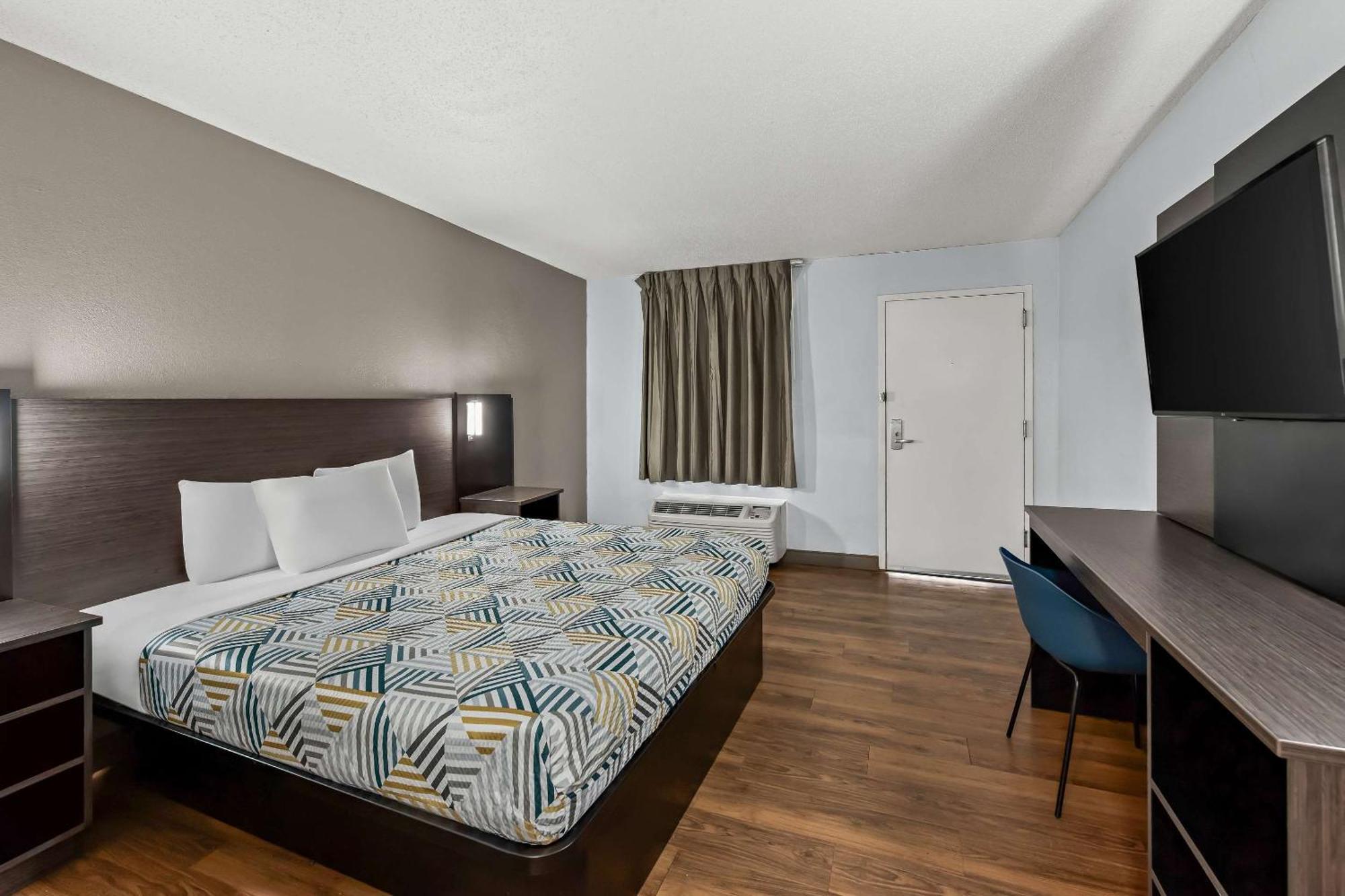 Motel 6 Lester - Philadelphia Airport Buitenkant foto
