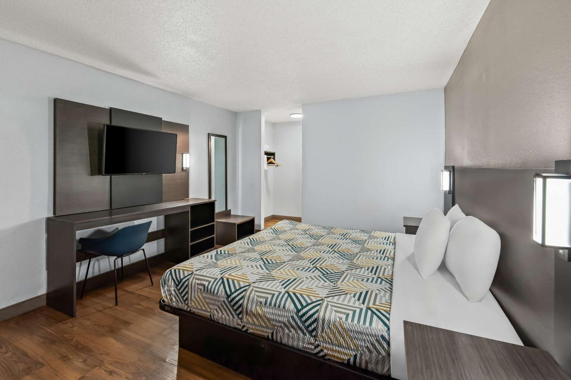 Motel 6 Lester - Philadelphia Airport Buitenkant foto